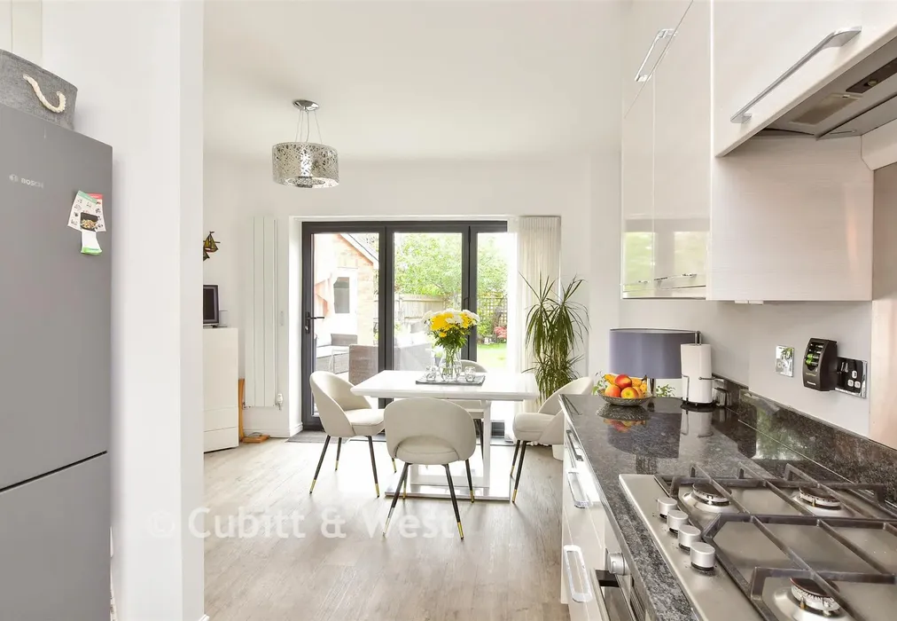 Kitchen - Navigation Drive, Yapton, West Sussex - Wards of Kent
