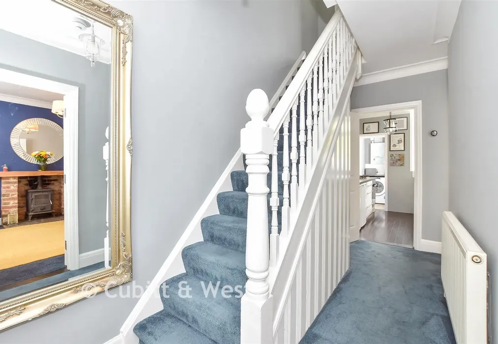 Internal Lifestyle Photograph - Stubbington Avenue, Portsmouth, Hampshire - Wards of Kent