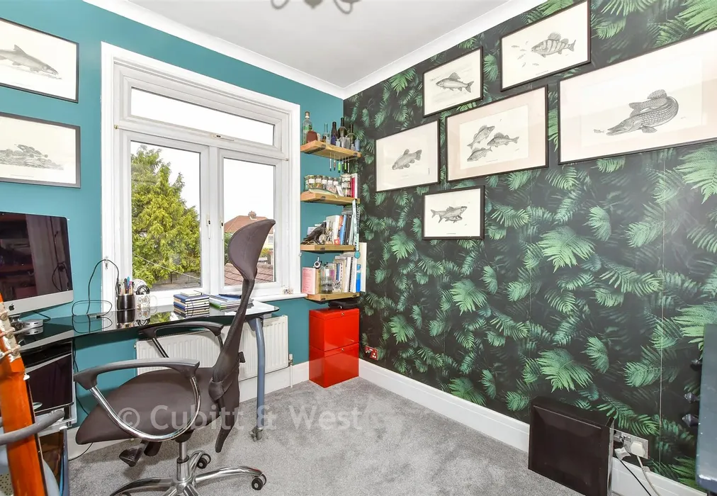 Bedroom 5 - Stubbington Avenue, Portsmouth, Hampshire - Wards of Kent