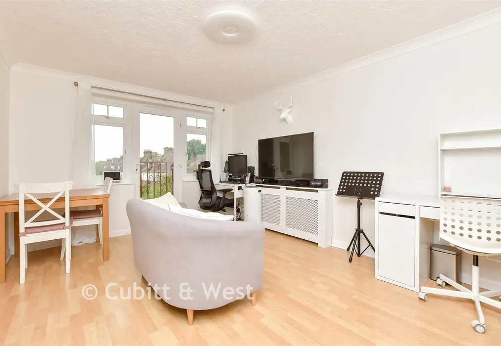 Lounge - Devonshire Road, Sutton, Surrey - Wards of Kent