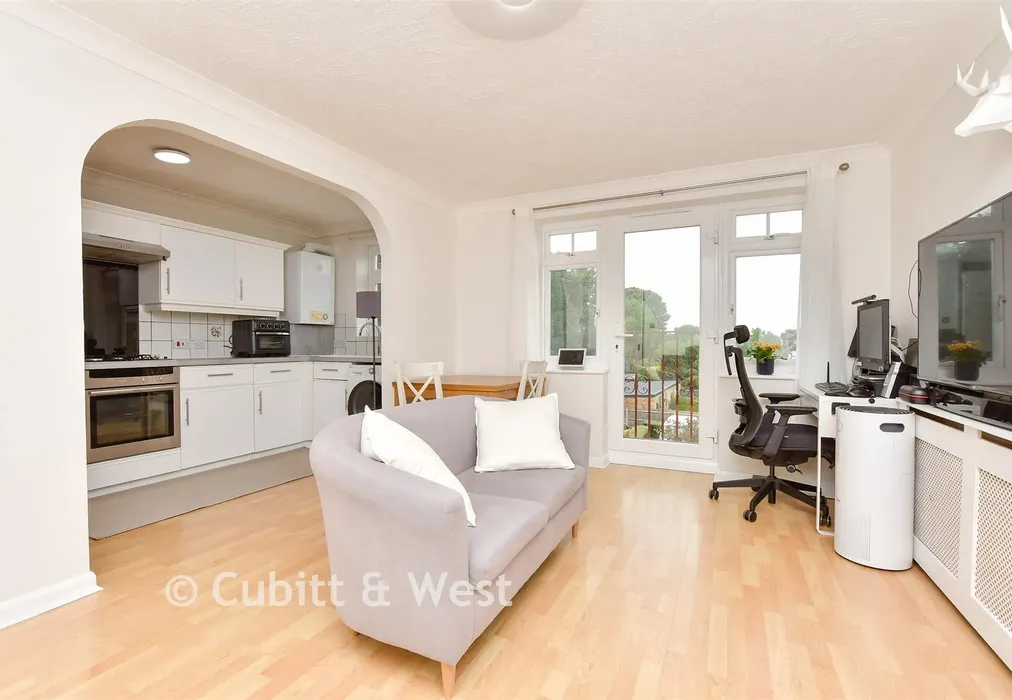Lounge - Devonshire Road, Sutton, Surrey - Wards of Kent