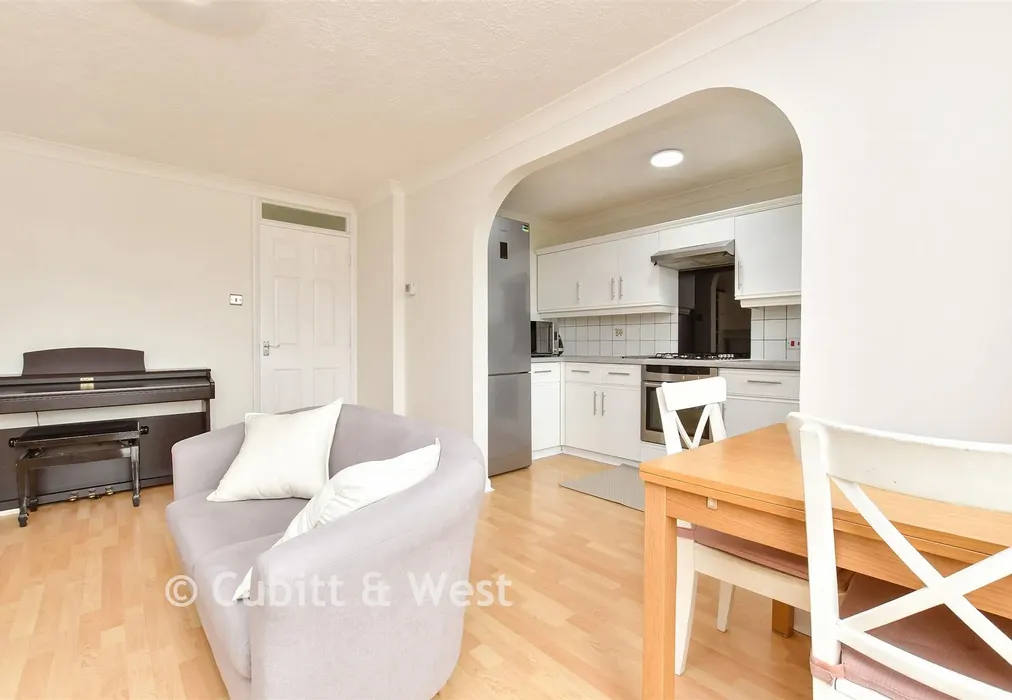 Lounge - Devonshire Road, Sutton, Surrey - Wards of Kent