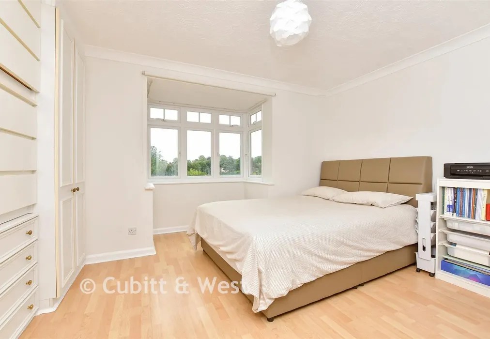 Bedroom - Devonshire Road, Sutton, Surrey - Wards of Kent