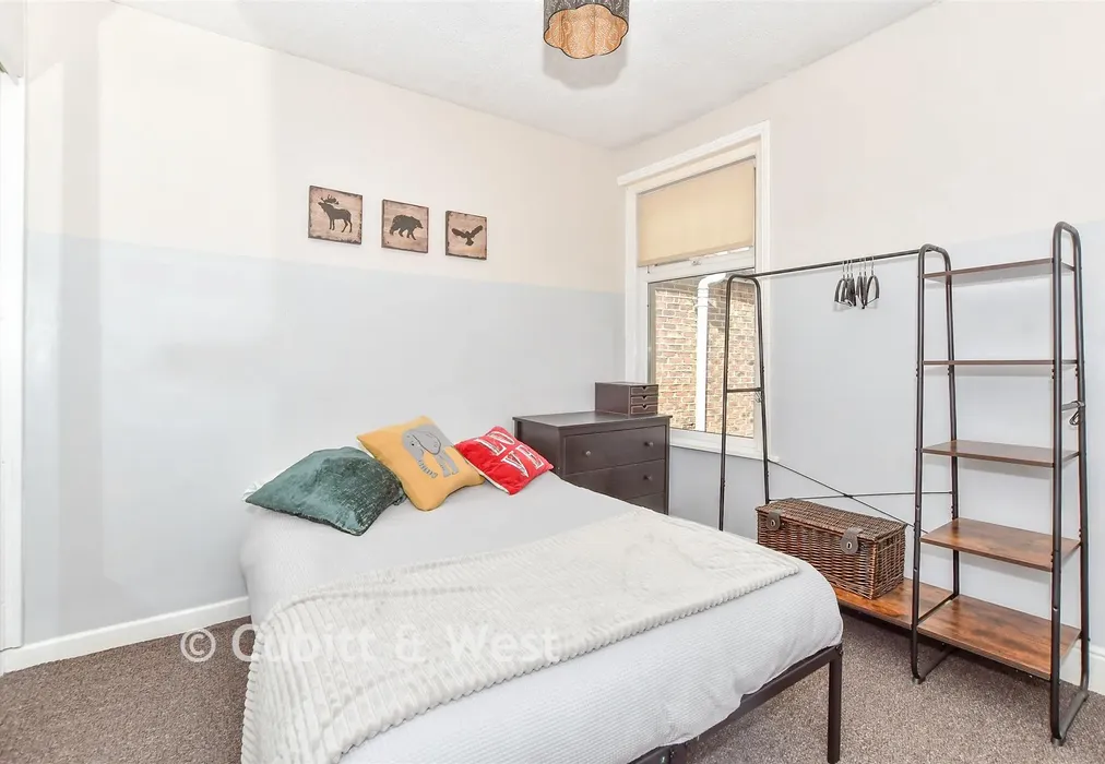 Bedroom 2 - Jervis Road, Portsmouth, Hampshire - Wards of Kent