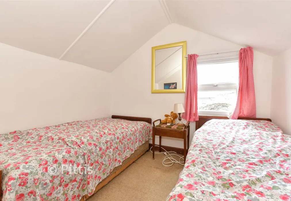 Bedroom 3 - Wilkes Road, Sandown, Isle of Wight - Wards of Kent