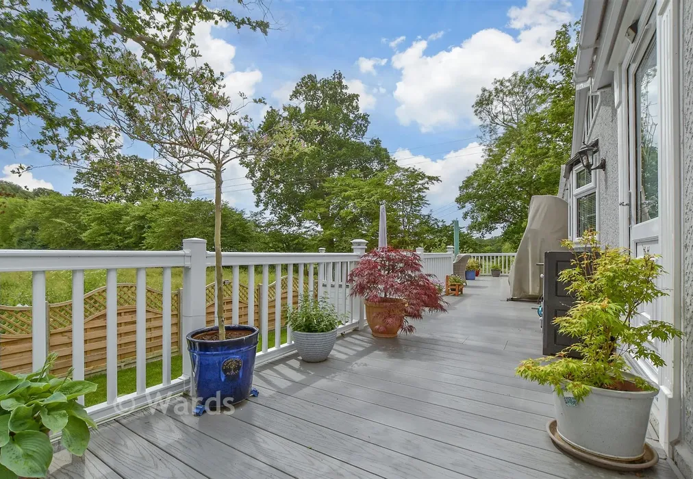 Patio / Decking - Meadow Gardens, Biddenden, Kent - Wards of Kent