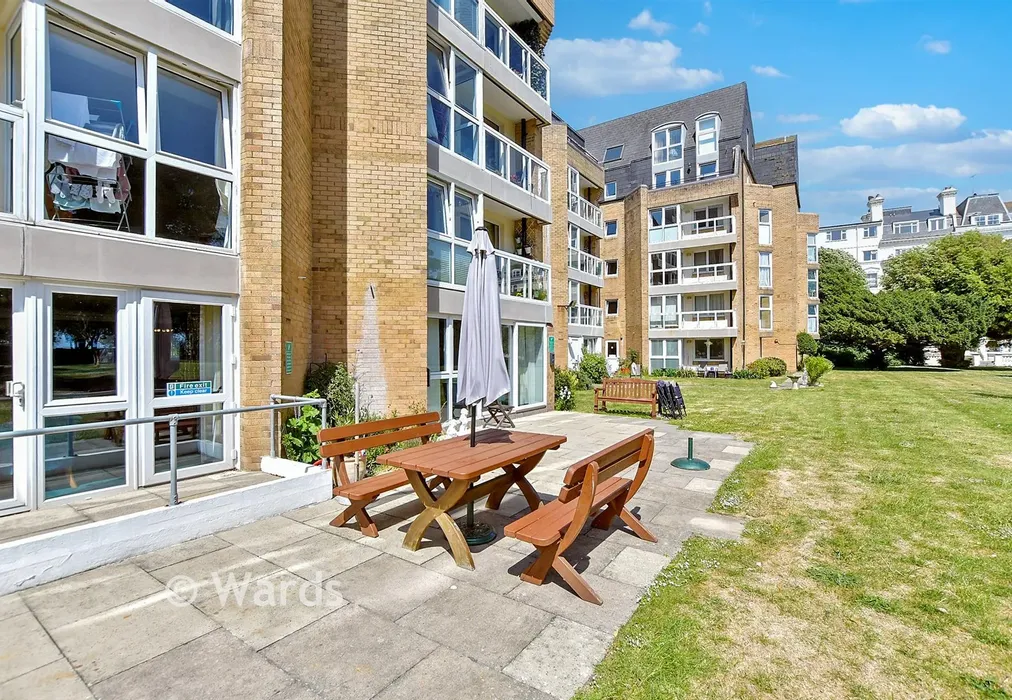 Communal Gardens - Sandgate Road, Folkestone, Kent - Wards of Kent