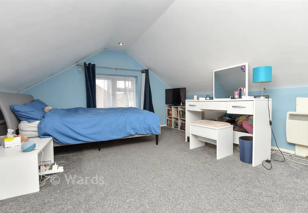 Loft Room - Hythe Road, Milton Regis, Sittingbourne, Kent - Wards of Kent