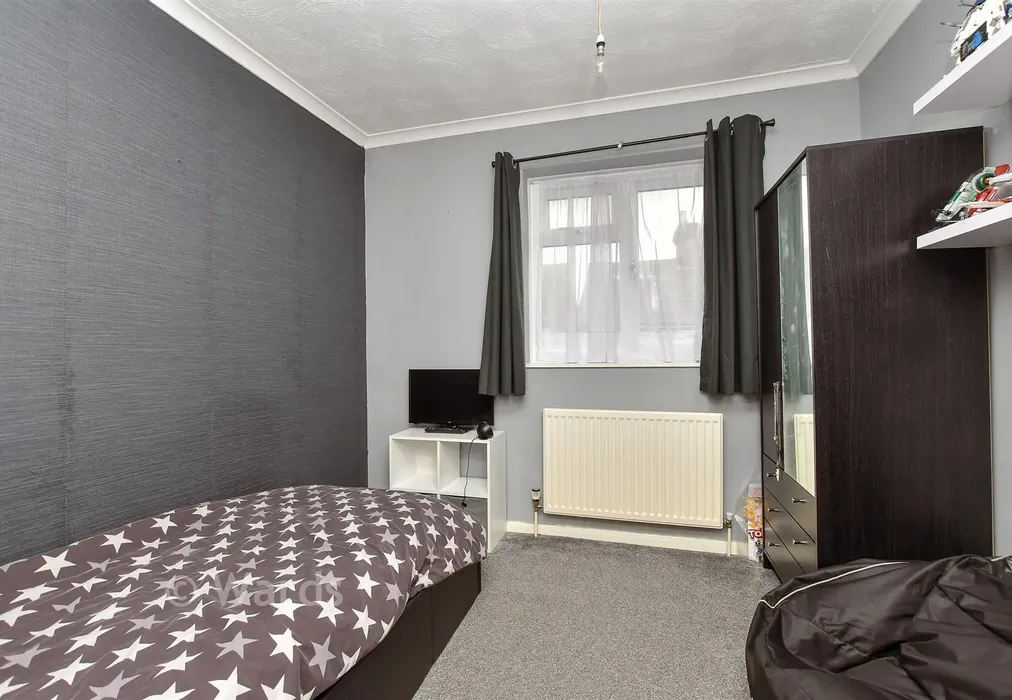Bedroom 2 - Hythe Road, Milton Regis, Sittingbourne, Kent - Wards of Kent