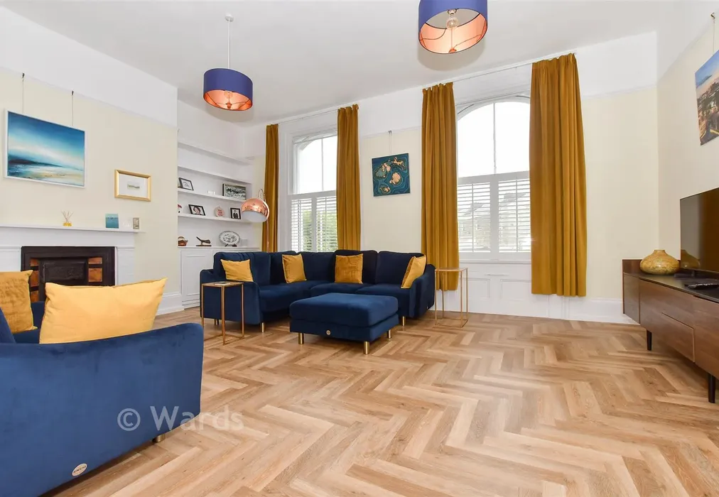 Lounge - Cambridge Terrace, Dover, Kent - Wards of Kent