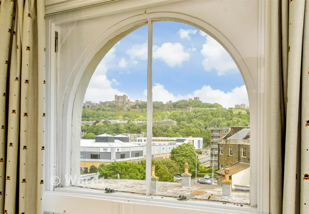 External Lifestyle Photograph - Cambridge Terrace, Dover, Kent - Wards of Kent
