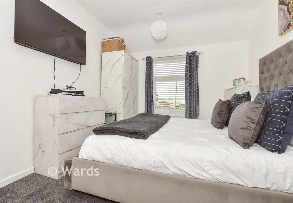 Bedroom 2 - Adelaide Road, Elvington, Dover, Kent - Wards of Kent