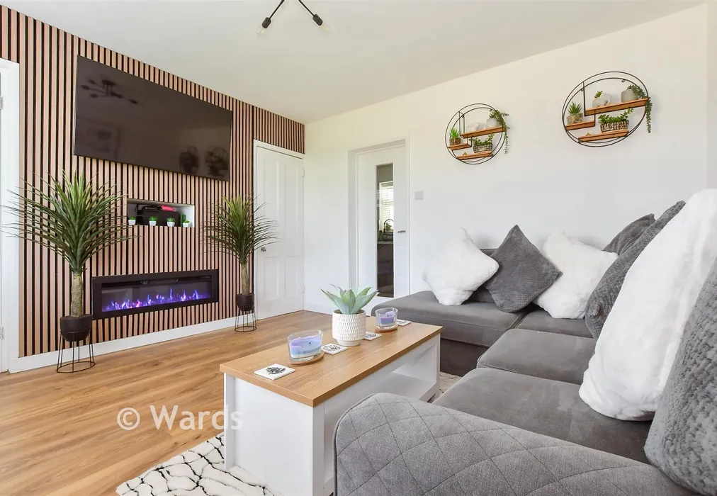 Lounge - Adelaide Road, Elvington, Dover, Kent - Wards of Kent