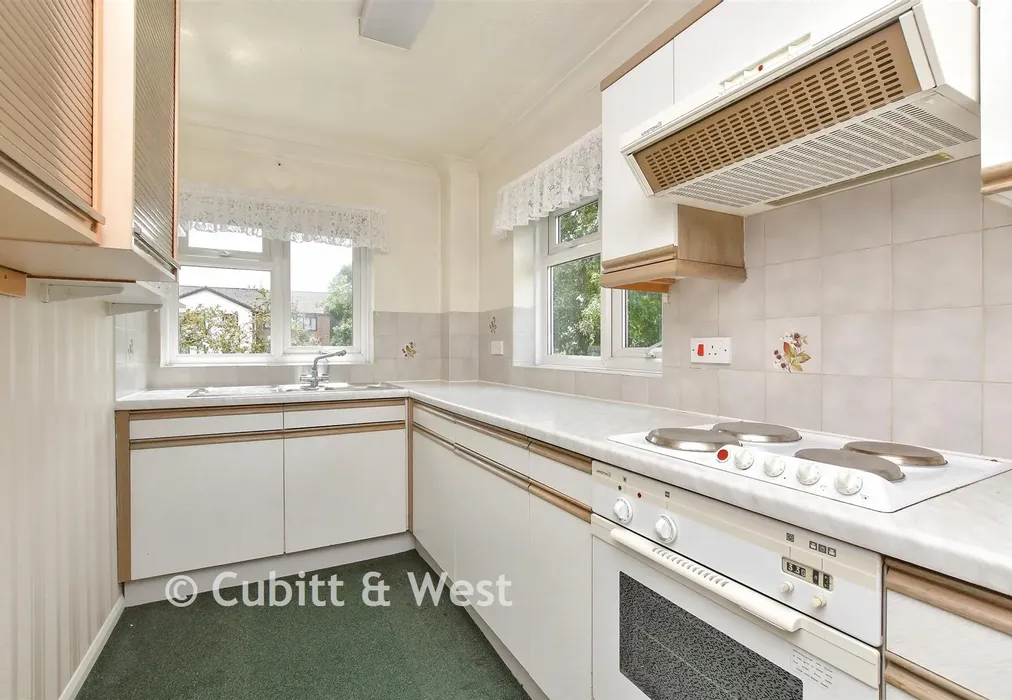 Kitchen - Peregrine Gardens, Croydon, Surrey - Wards of Kent