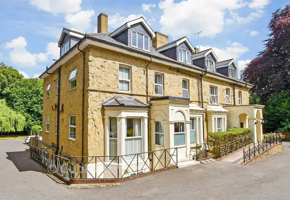 External (Web) - Nutfield Road, Redhill, Surrey - Wards of Kent