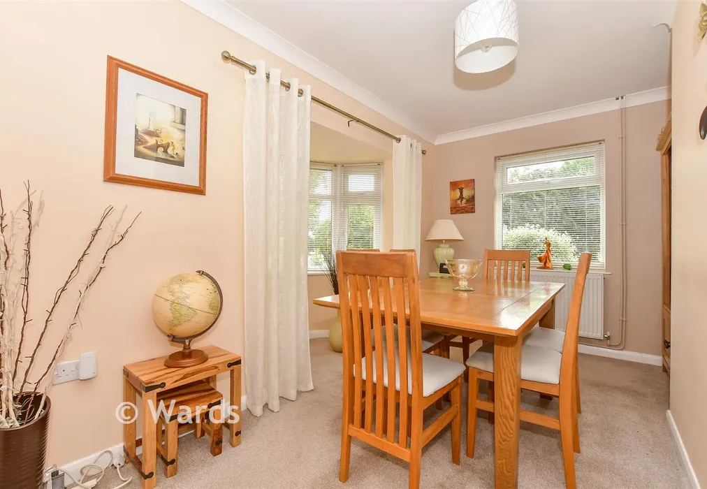 Dining Room - Snave, Ashford, Kent - Wards of Kent