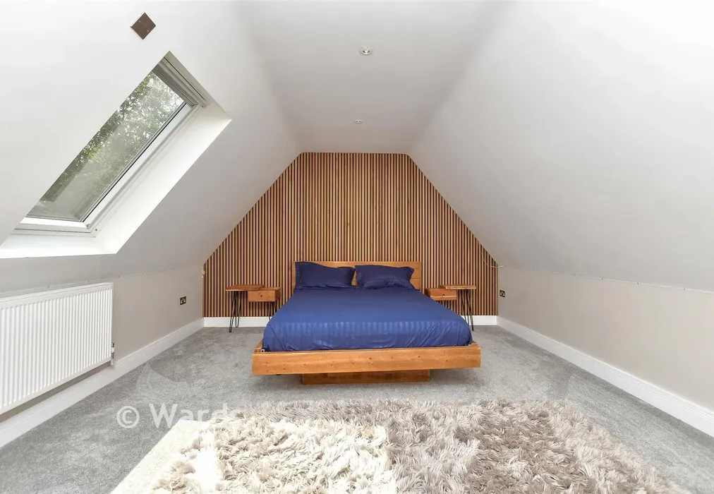Bedroom 6 - Orwell Spike, West Malling, Kent - Wards of Kent