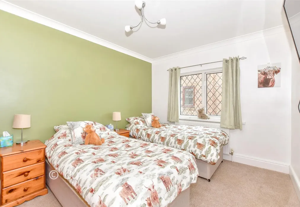 Bedroom 2 - Shripney Road, Shripney, West Sussex - Wards of Kent