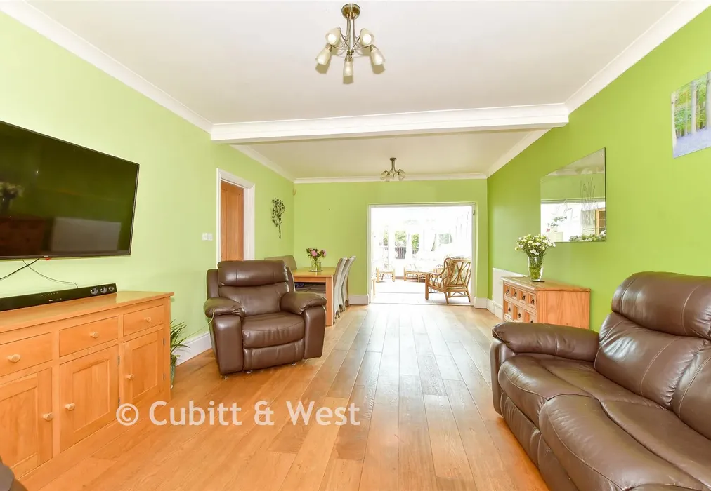 Lounge - Shripney Road, Shripney, West Sussex - Wards of Kent