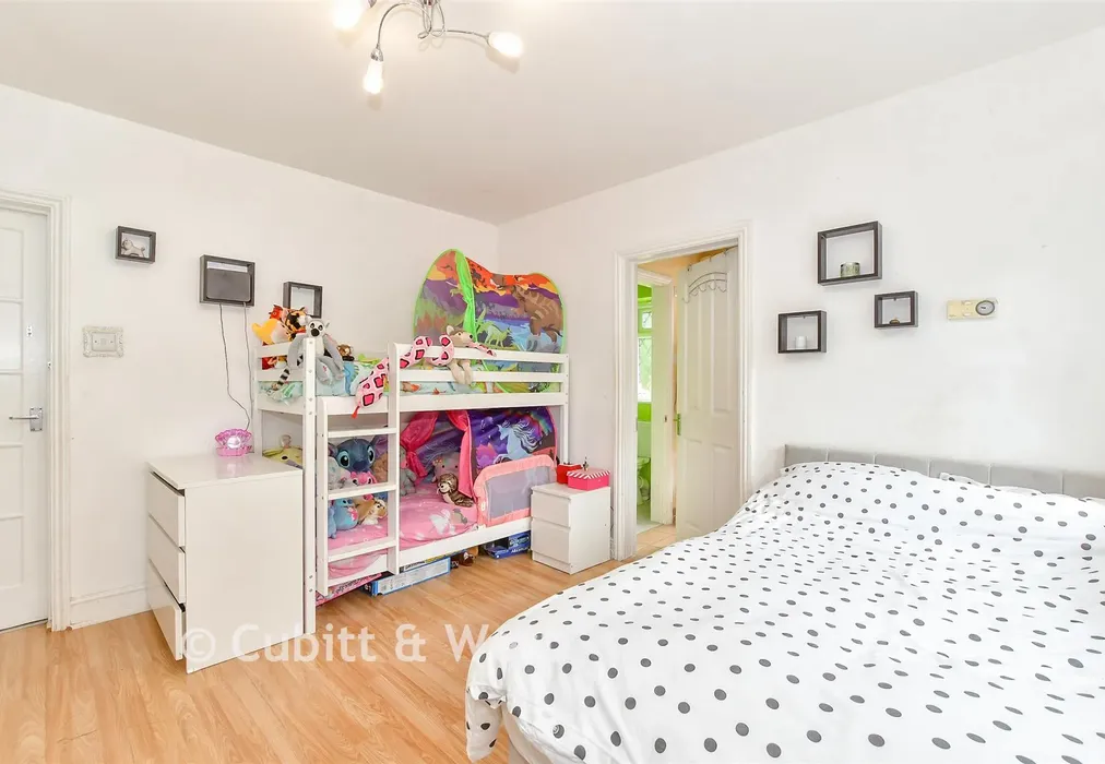 Annexe Lounge - Shripney Road, Shripney, West Sussex - Wards of Kent