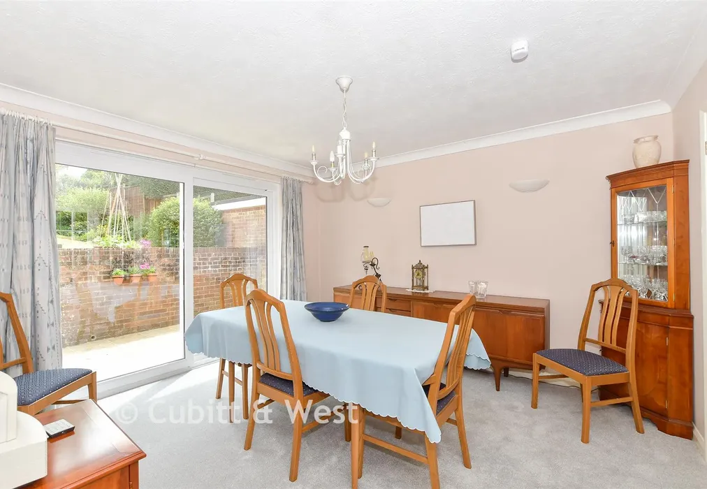 Dining Room - Batemans Road, Woodingdean, Brighton, East Sussex - Wards of Kent