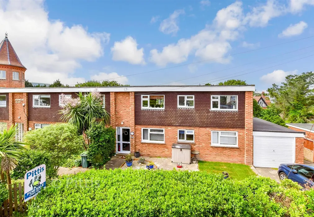 External (Web)* - Ward Road, Totland, Isle of Wight - Wards of Kent