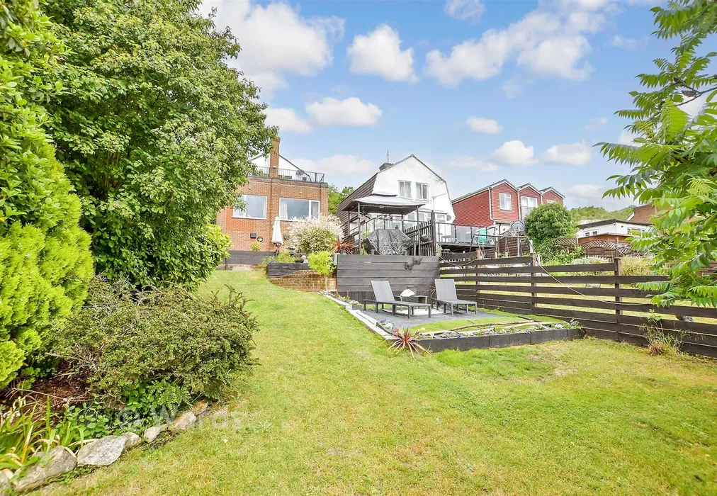 Rear Garden - Pilgrims Road, Halling, Rochester, Kent - Wards of Kent