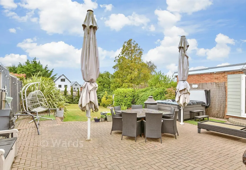 Patio / Decking - Southsea Avenue, Minster-On-Sea, Sheerness, Kent - Wards of Kent