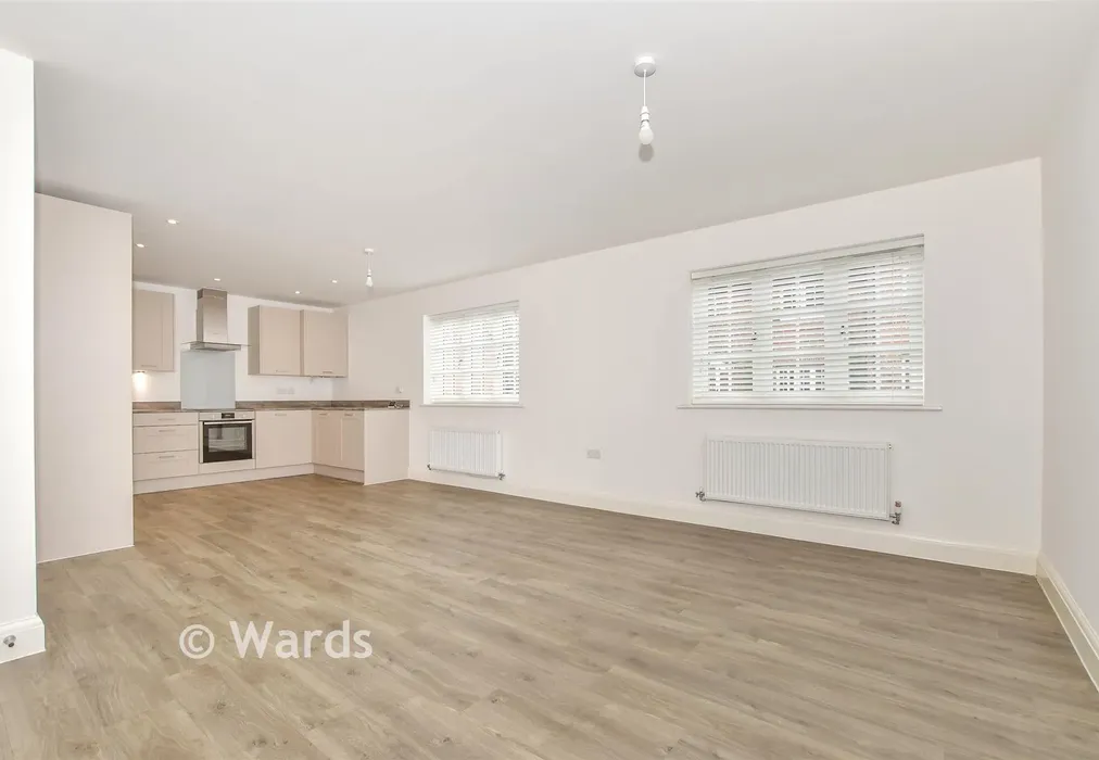 Lounge/Kitchen/Diner - Three Fields Road, Tenterden, Kent - Wards of Kent