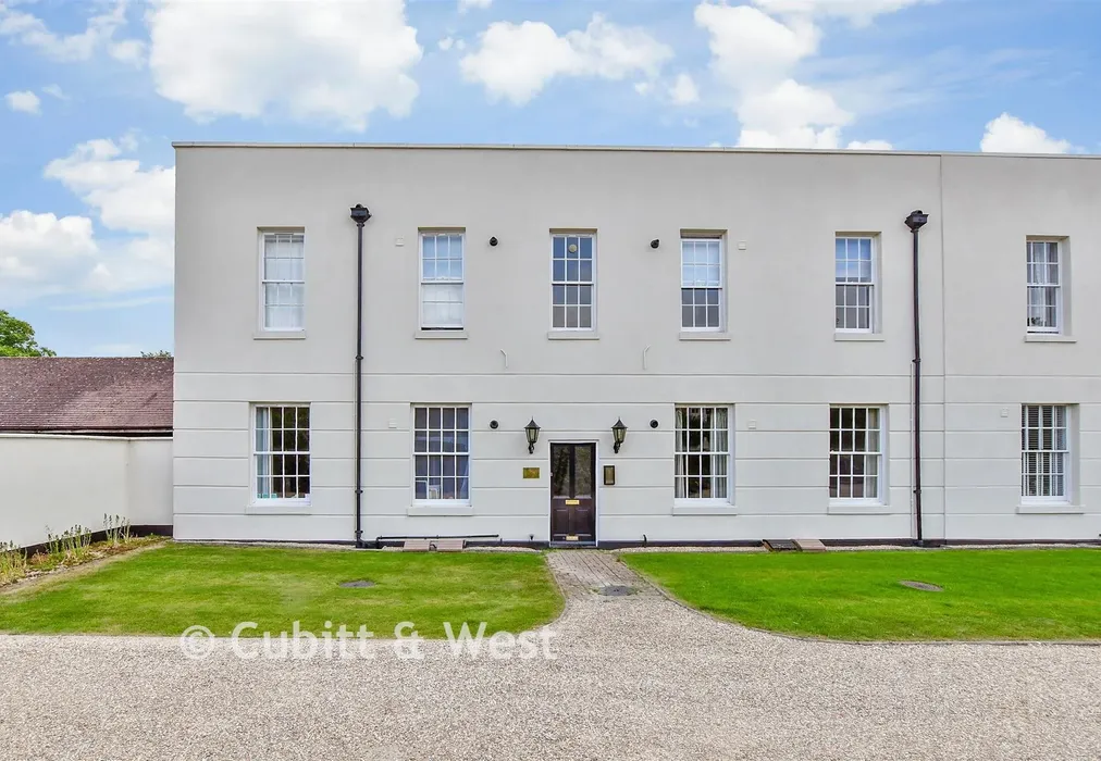 External (Web) - Aldingbourne Drive, Crockerhill, West Sussex - Wards of Kent