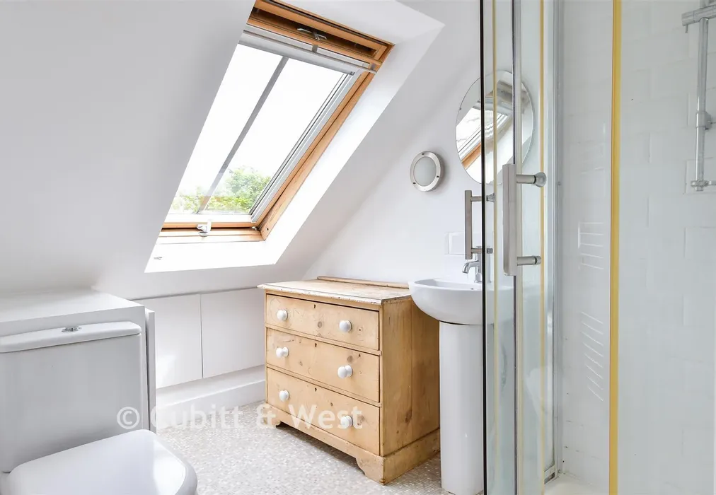 Shower Room - Cleveland Road, Brighton, East Sussex - Wards of Kent