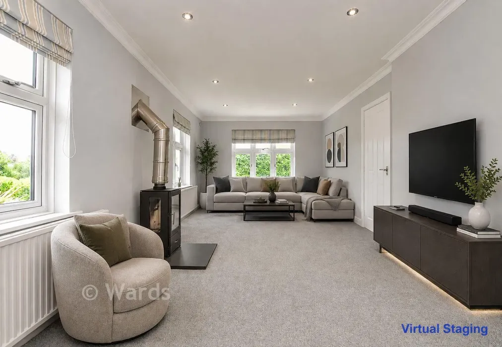 Family Room AI - London Road, Hythe, Kent - Wards of Kent
