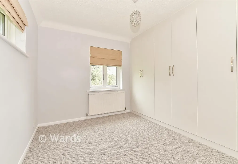 Bedroom 3 - London Road, Hythe, Kent - Wards of Kent