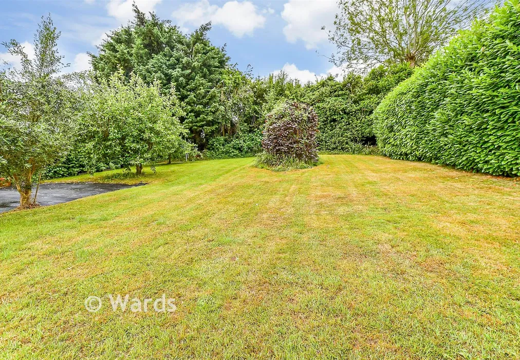 Rear Garden - London Road, Hythe, Kent - Wards of Kent