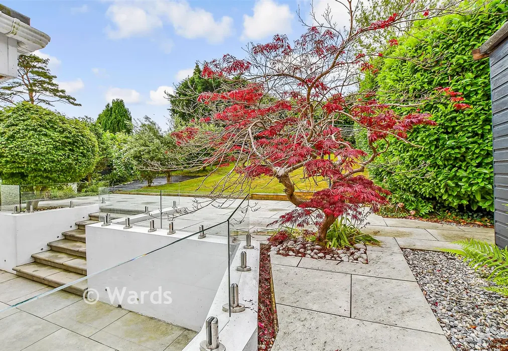 Patio / Decking - London Road, Hythe, Kent - Wards of Kent