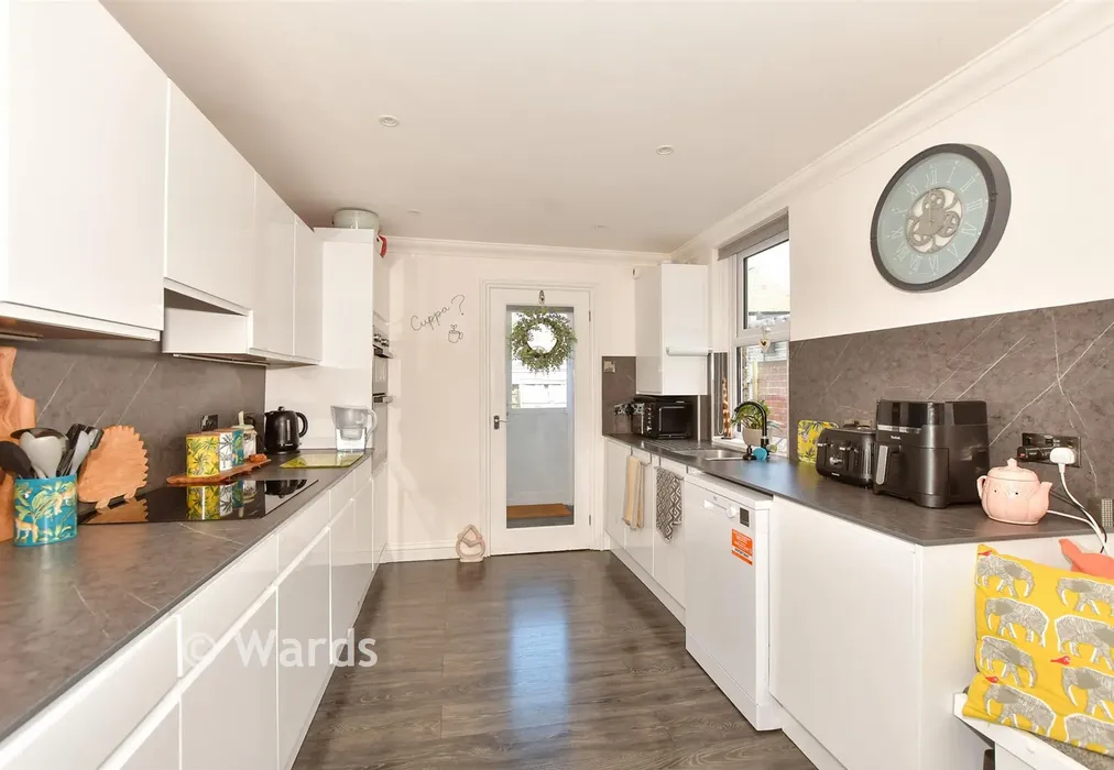 Kitchen - Cherry Tree Avenue, Dover, Kent - Wards of Kent