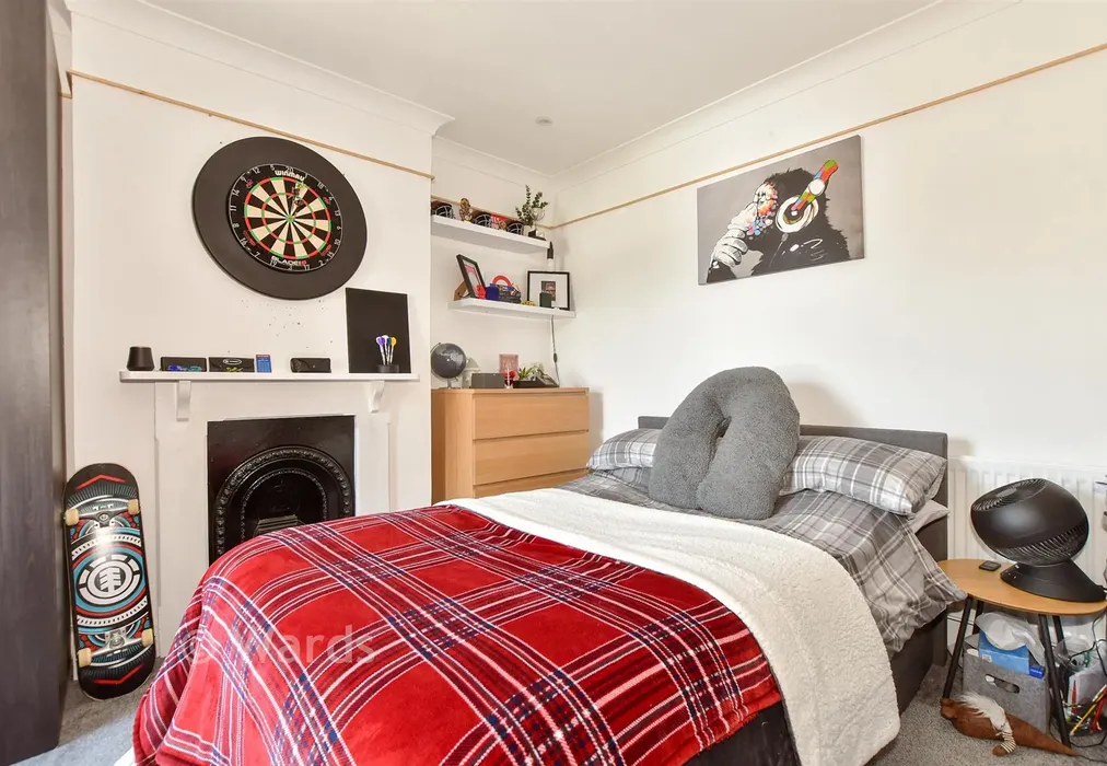 Bedroom 4 - Cherry Tree Avenue, Dover, Kent - Wards of Kent