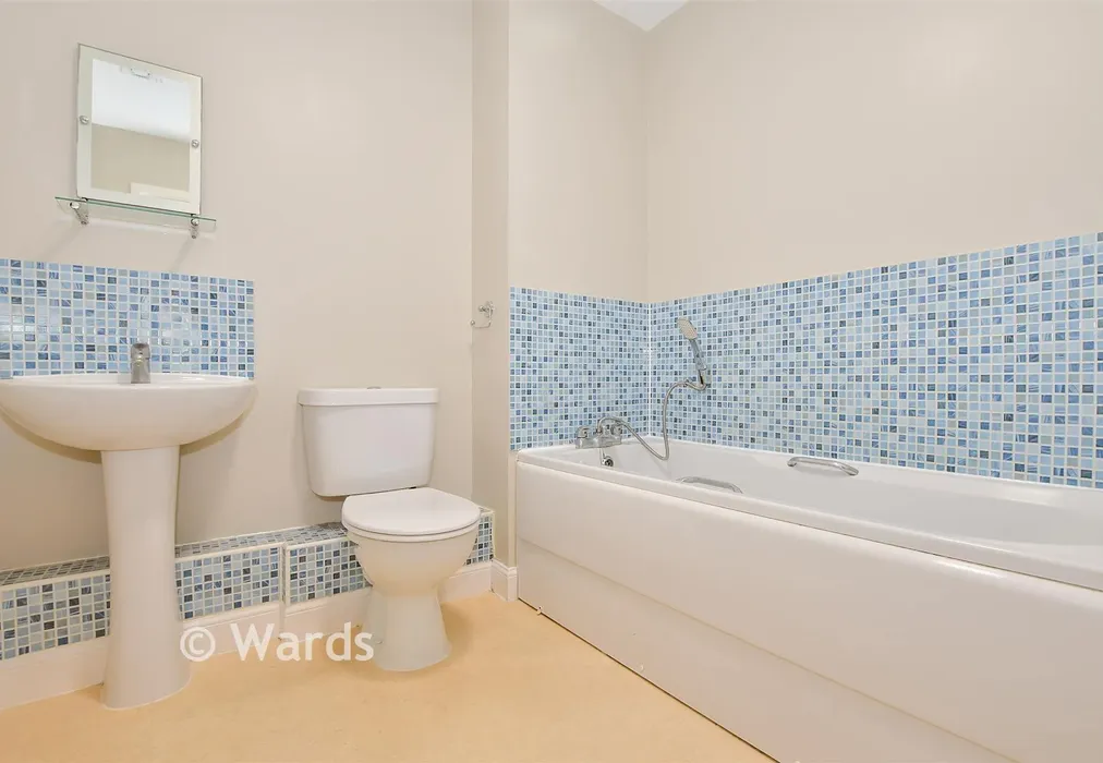 Bathroom - Rockwell Court, Tovil, Maidstone, Kent - Wards of Kent