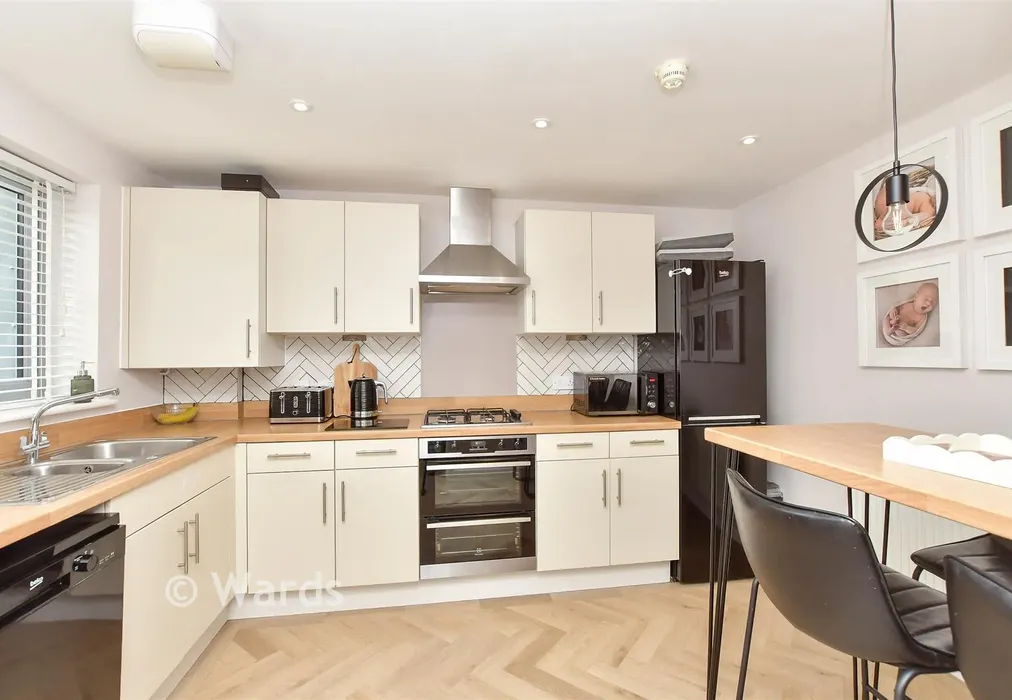 Kitchen/Breakfast Room - Baird Way, Halfway, Sheerness, Kent - Wards of Kent