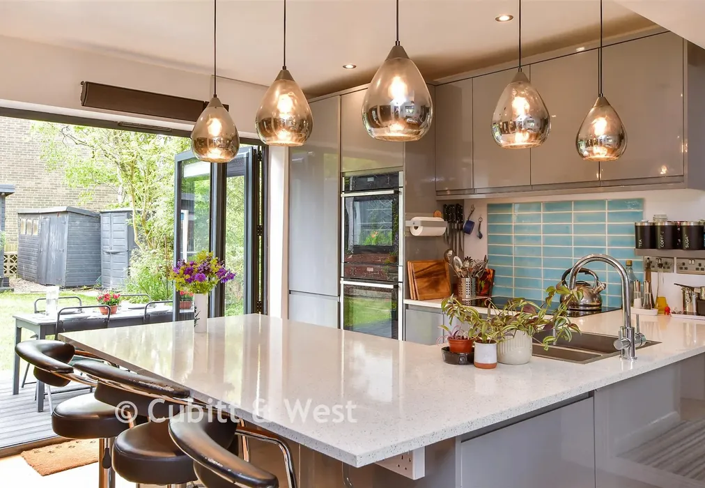 Internal Lifestyle Photograph - Elsted Crescent, Hollingbury, Brighton, East Sussex - Wards of Kent
