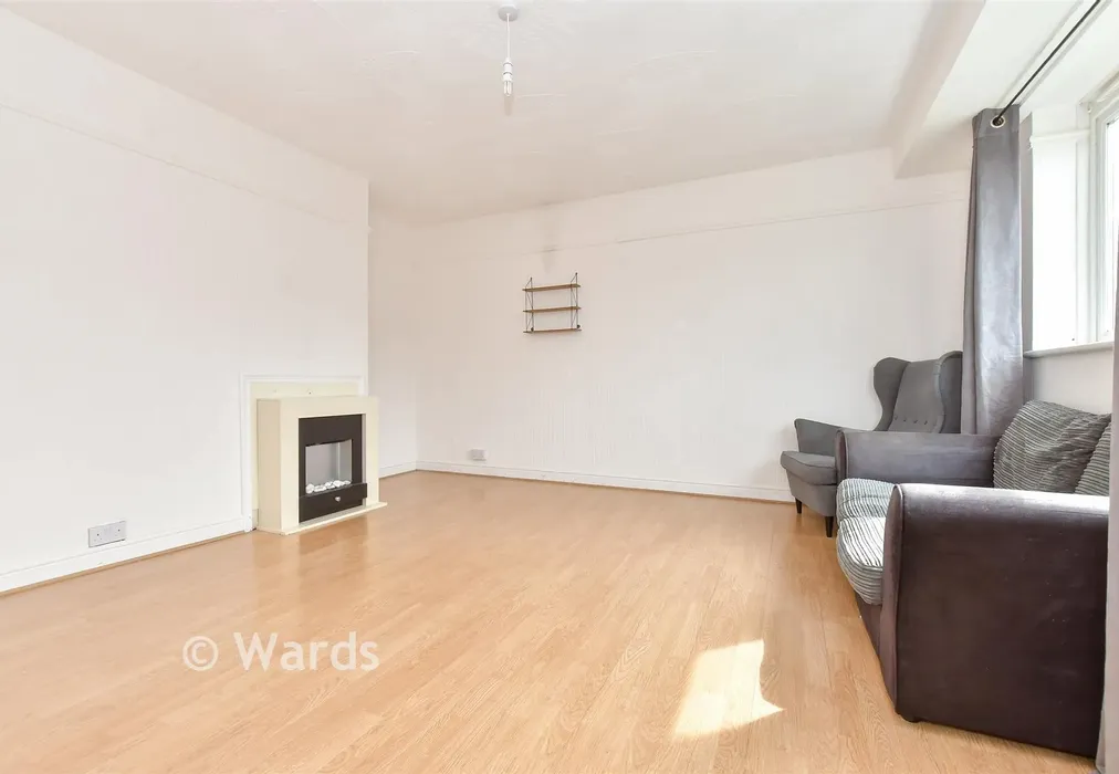Lounge - Delane Road, Deal, Kent - Wards of Kent