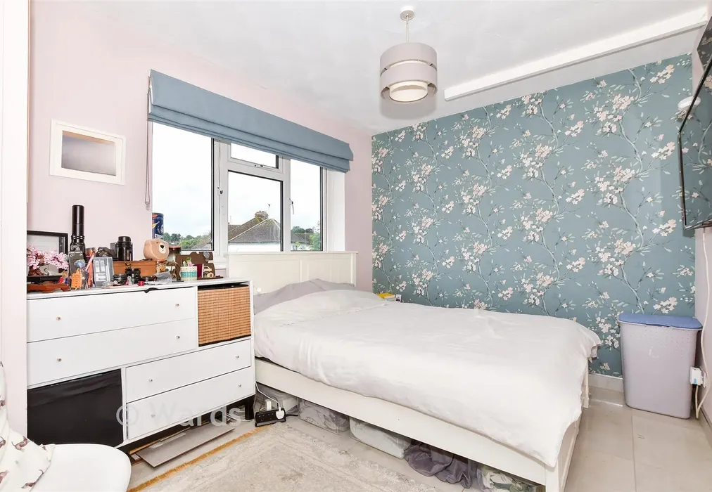 Bedroom 2 - Cobdown Close, Ditton, Aylesford, Kent - Wards of Kent