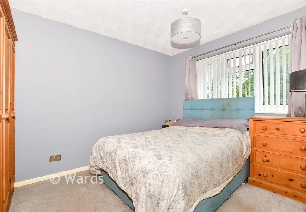 Bedroom 1 - Cobdown Close, Ditton, Aylesford, Kent - Wards of Kent