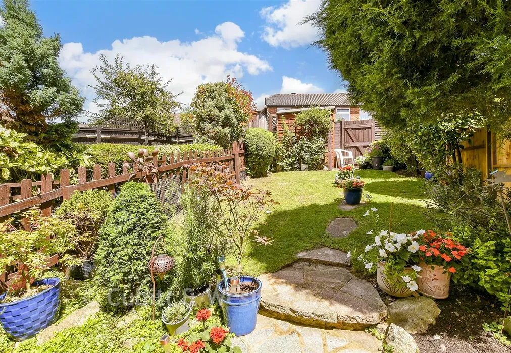 Rear Garden - Banstead Road, Caterham, Surrey - Wards of Kent