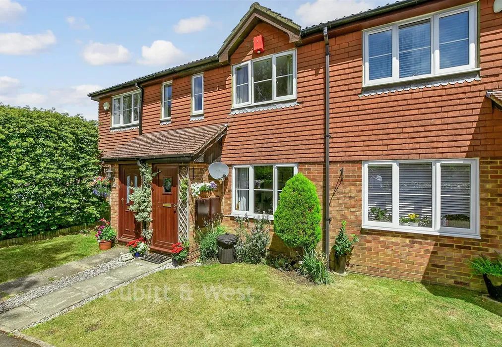 External (Web) - Banstead Road, Caterham, Surrey - Wards of Kent