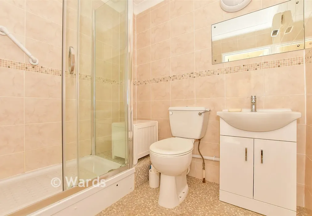 Shower Room - Bartholomew Street, Hythe, Kent - Wards of Kent