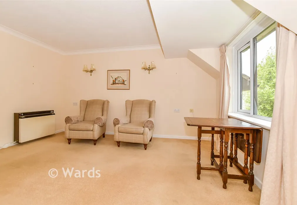 Lounge - Bartholomew Street, Hythe, Kent - Wards of Kent