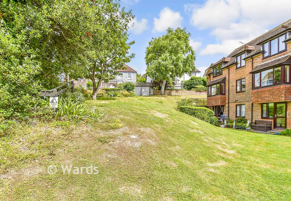 Communal Gardens - Bartholomew Street, Hythe, Kent - Wards of Kent