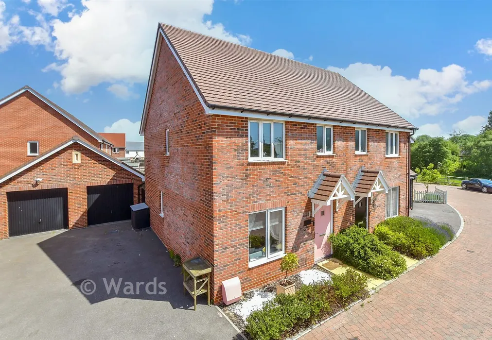 External (Web) - de Montfort Drive, Sellindge, Kent - Wards of Kent