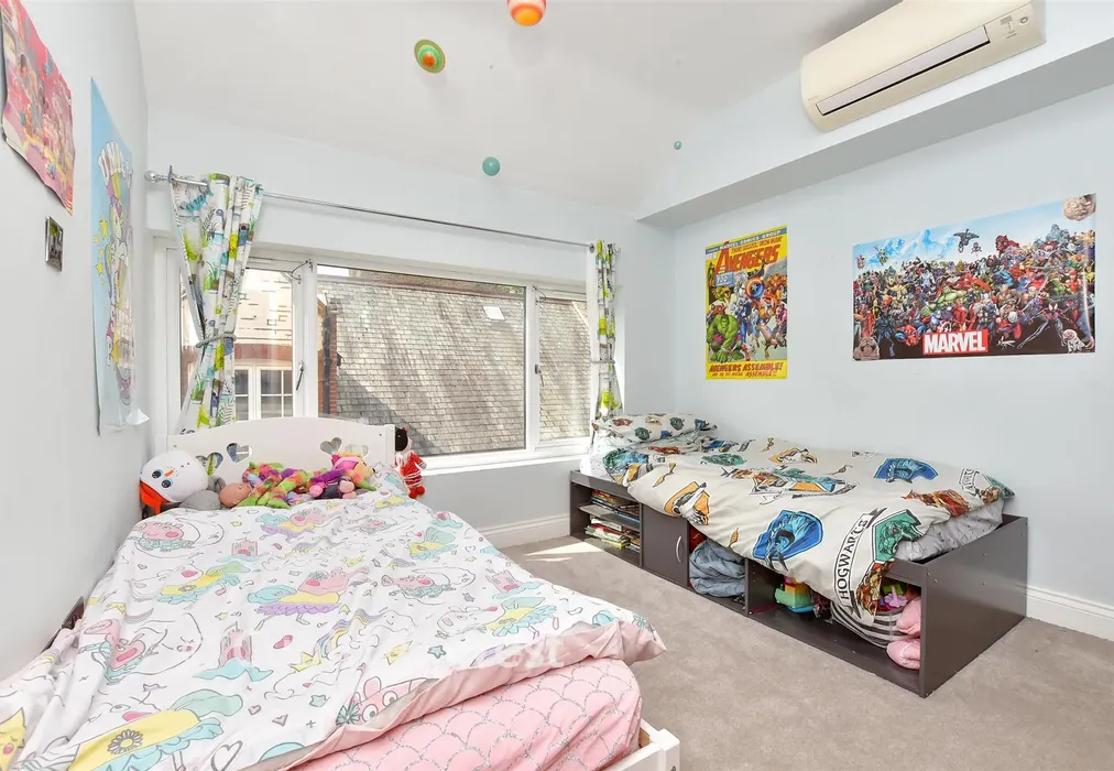 Bedroom 2 - Avenue Road, Sutton, Surrey - Wards of Kent